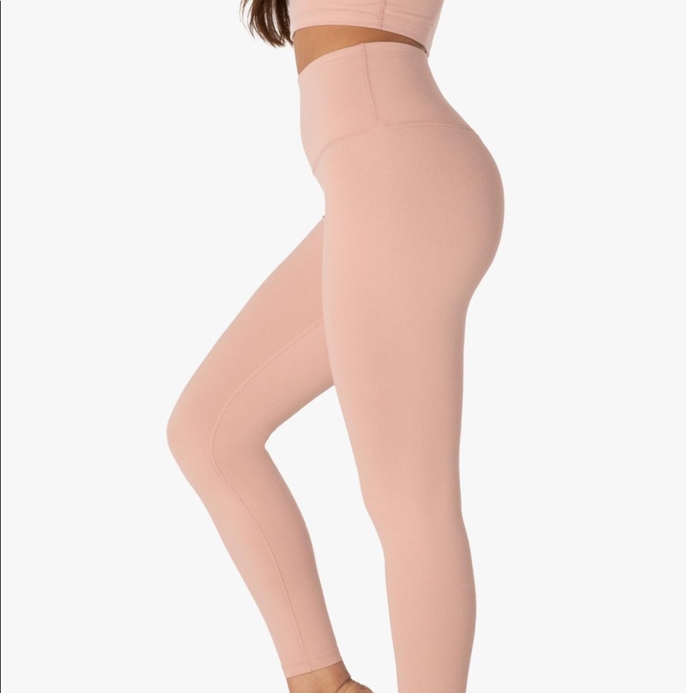 Beyond Yoga Brazen Blush Tights Leggings NWT